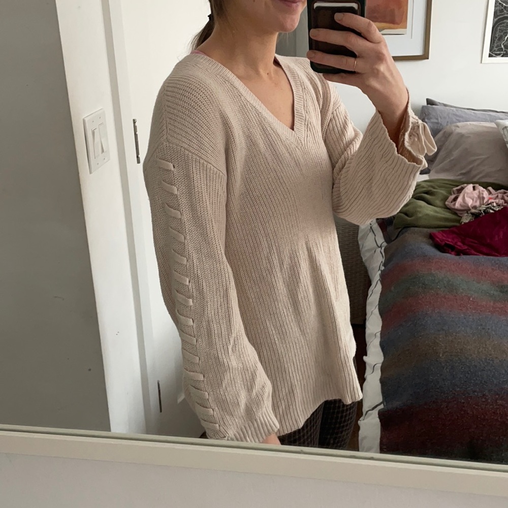 AE Sweater